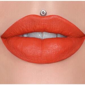 Jeffree Star Velour Liquid Lipstick – Pain Is Pleasure